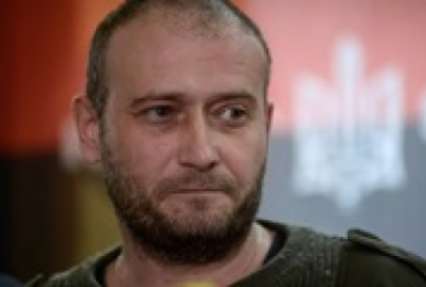 Ярош призвал силовиков не выполнять приказы властей