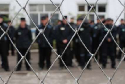 Зэков из захваченных боевиками территорий хотят перевести в подконтрольные Украине тюрьмы