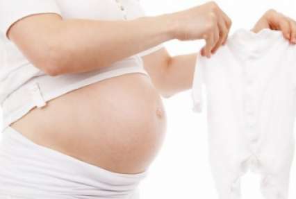 У тучных женщин чаще рождаются дети с пороками развития – ученые