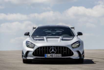 Mercedes-AMG GT Black Series: самый мощный V8 и активная аэродинамика (фото, видео)